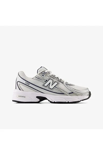New Balance 740