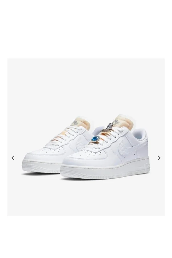 Nike Air force 1’ 07 LX Kadın Beyaz Sneaker