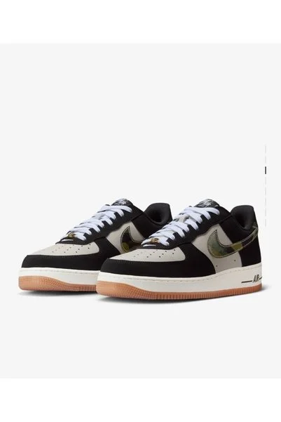Nike Air Force 1 Low Retro Sneaker