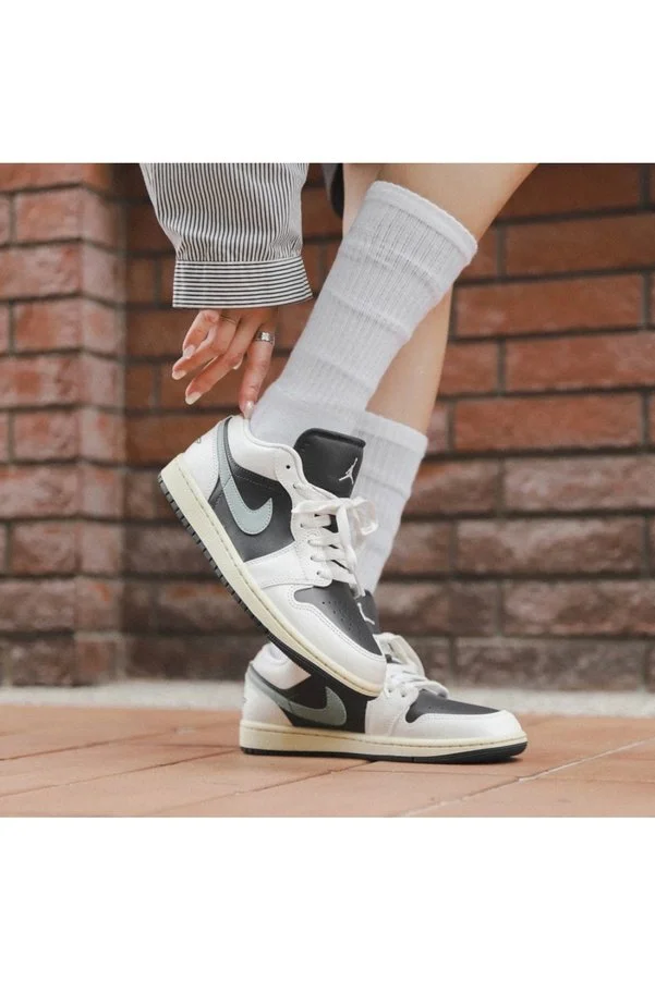 Nike Air Jordan 1 Low Kadın Basketbol Ayakkabı-HİT SPOR