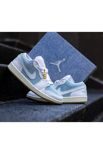 Nike Air Jordan 1 Low SE 'Denim' (W)-SPORTXSTORE