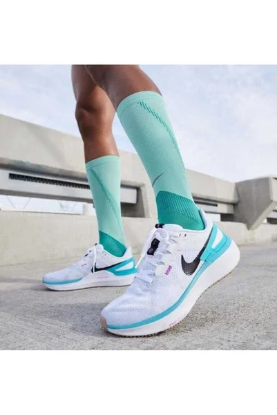 Nike Air Zoom Structure 25 Kadın Koşu Ayakkabısı