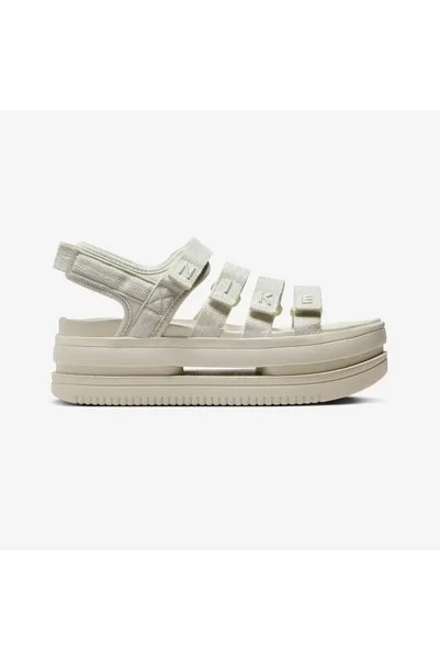 Nike Icon Classic SE Kadın Sandalet