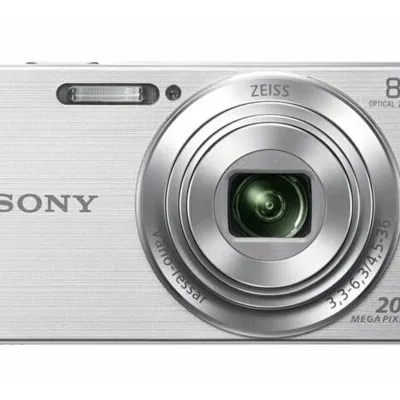 Sony Cyber-Shot DSC-W830 Gümüş Dijital Fotoğraf Makinesi