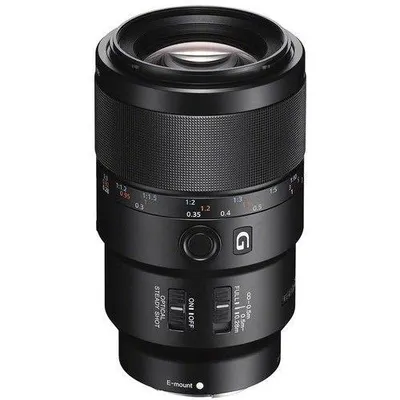 Sony SEL 90mm f-2.8 Macro G OSS Lens