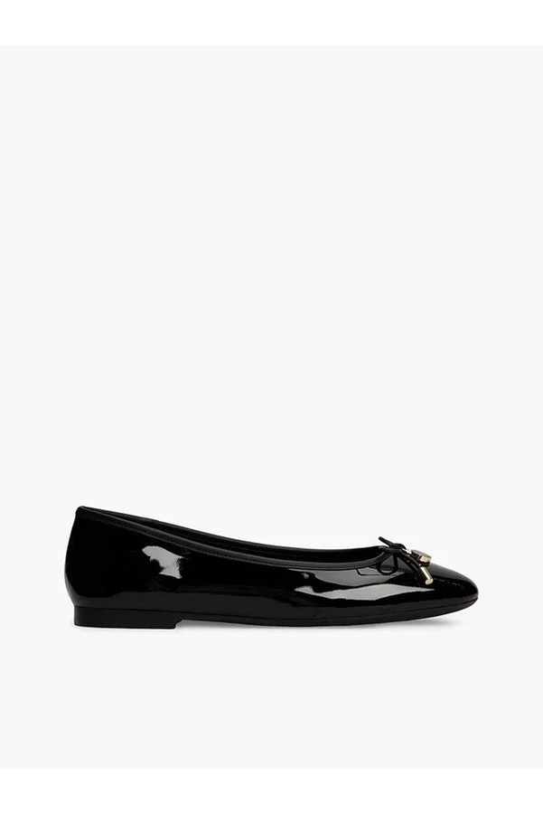 Tommy Hilfiger TH CHARM PATENT BALLERINA