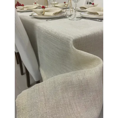 Zeren Home Keten Görünümlü Simli Linen Masa Örtüsü Gold